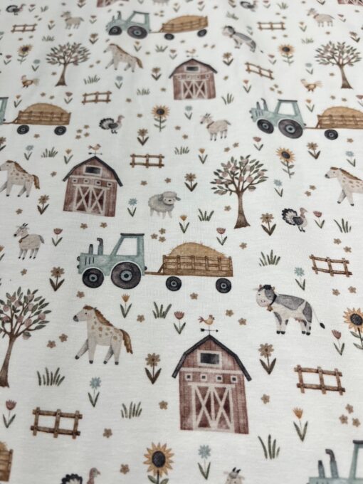 Jersey Fräulein von Julie Bauernhof