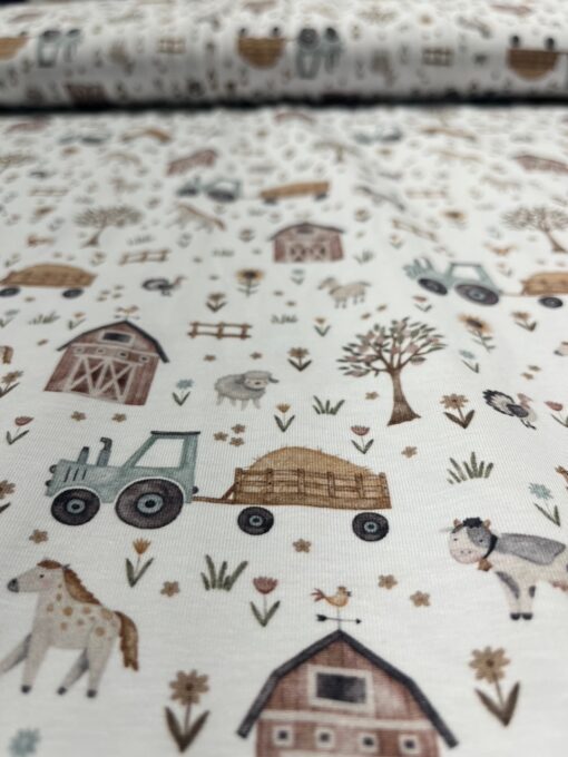 Jersey Fräulein von Julie Bauernhof